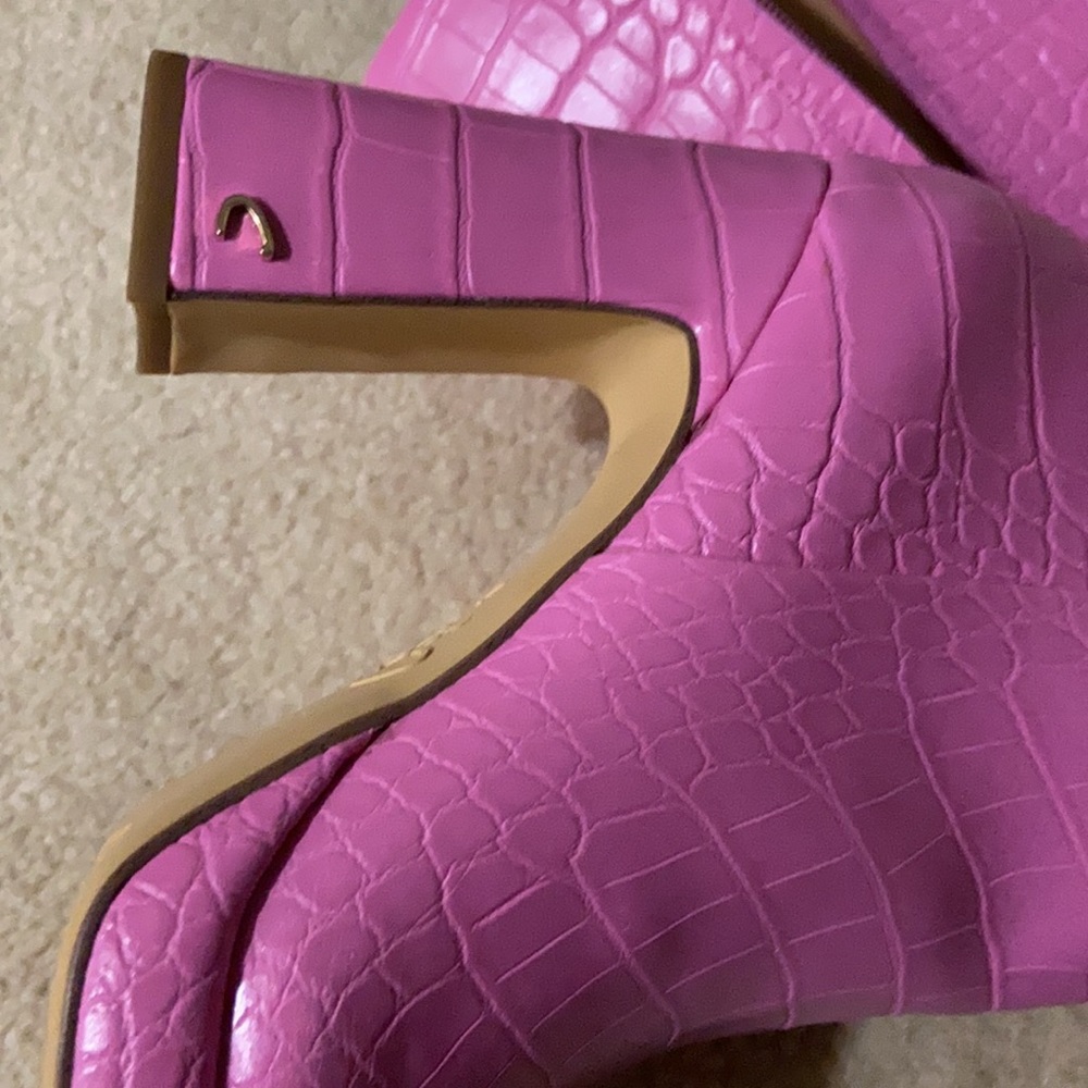 Croc-Embossed Knee-High Boots - Picture 7 of 15